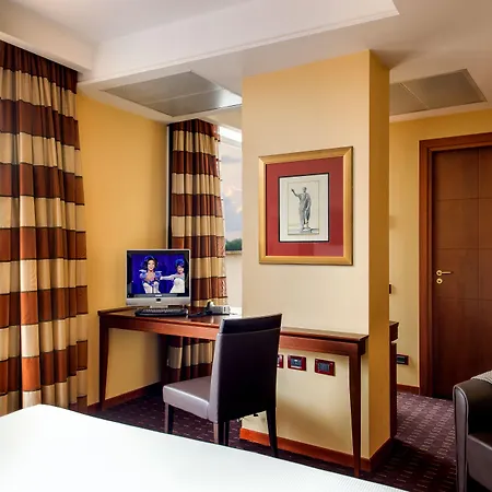 Capannelle 4* Rome