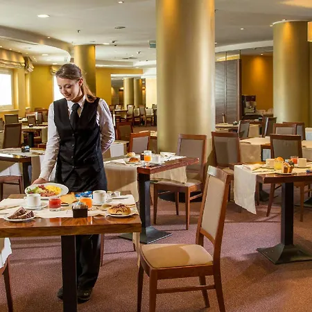 Hotell Capannelle 4*