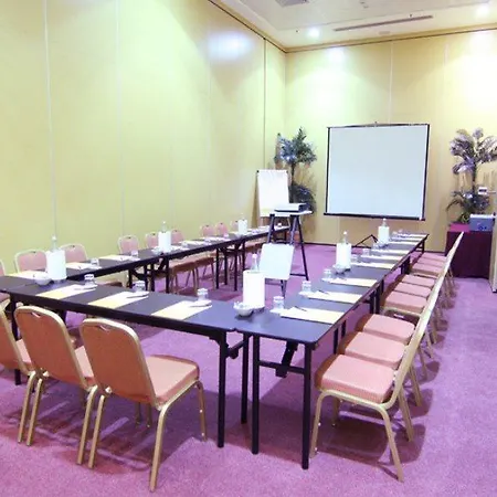 Hotel Capannelle Roma