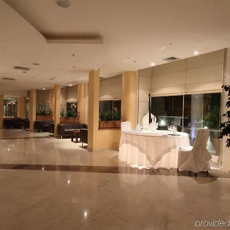 Capannelle Hotell 4*
